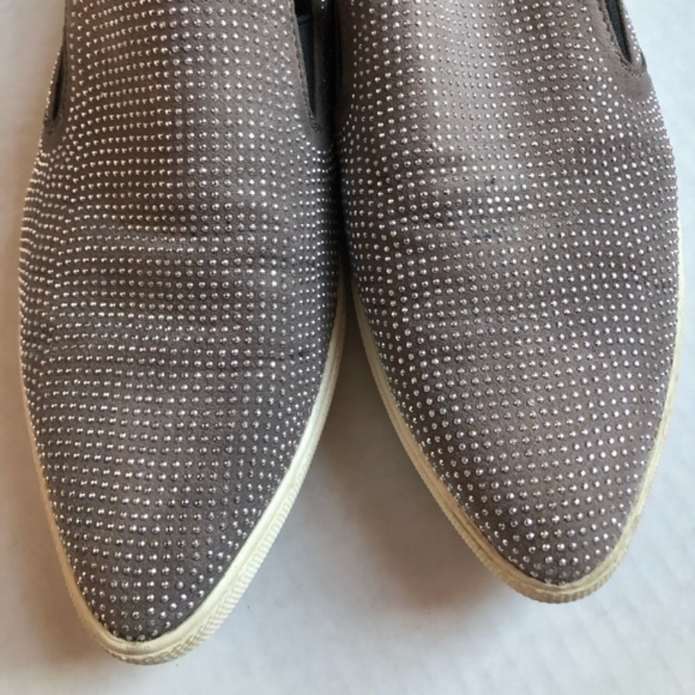 Chinese Laundry fancy sneakers, EUC